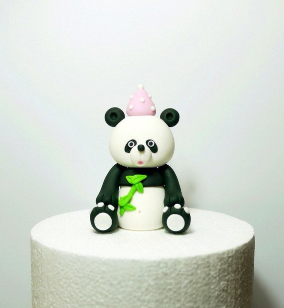 Fondant panda cake topper. Fondant bear cake topper. Fondant