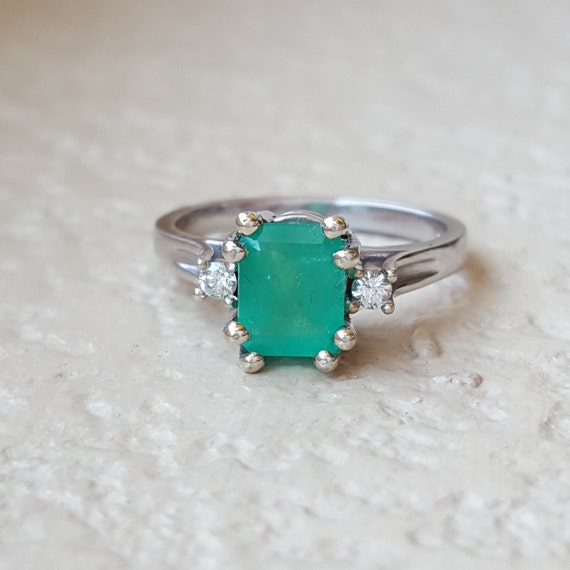 Vintage Emerald and Diamond Engagement Ring in 10K White Gold Size 6.5
