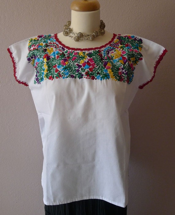 Mexican embroidered purple huipil blouse cotton floral Oaxaca
