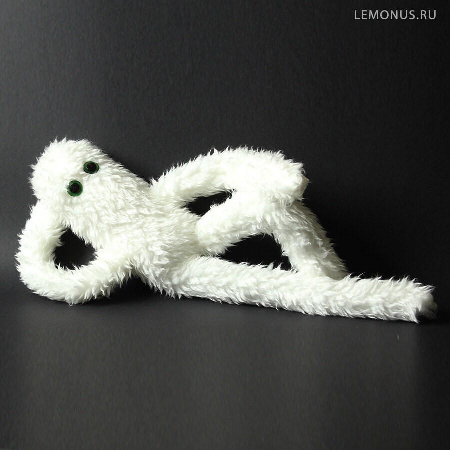 yeti cuddly toy