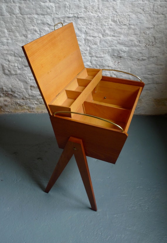 Retro Vintage Sewing Box / Side Table / Storage Mid-century