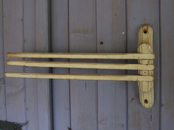 wood towel rail tr 232 s shabby chic by vintageretrooddities wood towel rail tr 232 s shabby chic by vintageretrooddities