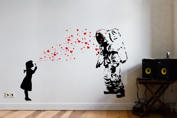 Astronaut HEART BUBBLE LOVE Wandtattoo Streetart Banksy