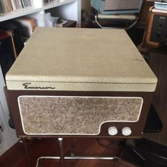 Vintage Emerson 935 Portable Record Player WORKING video