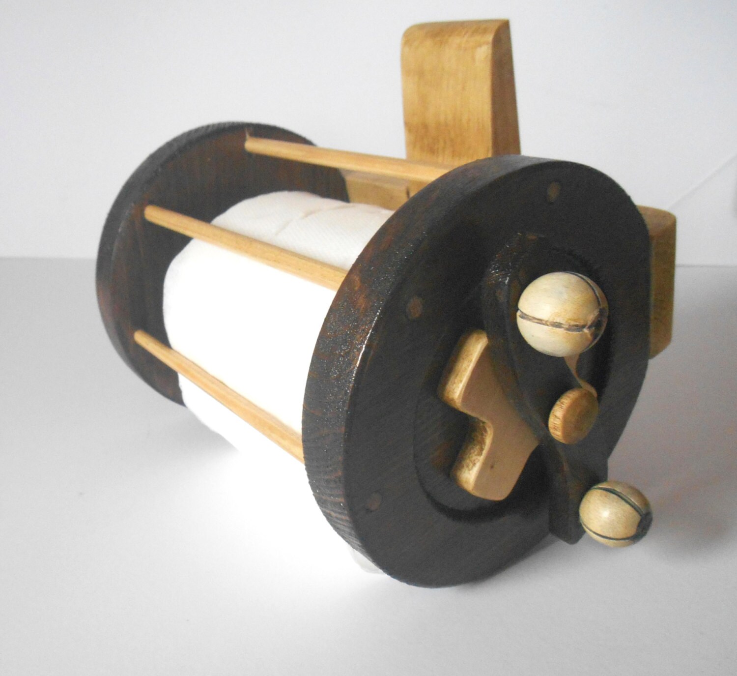 Wooden Fishing Reel Toilet Roll Holder by WoodenTreasuresUK