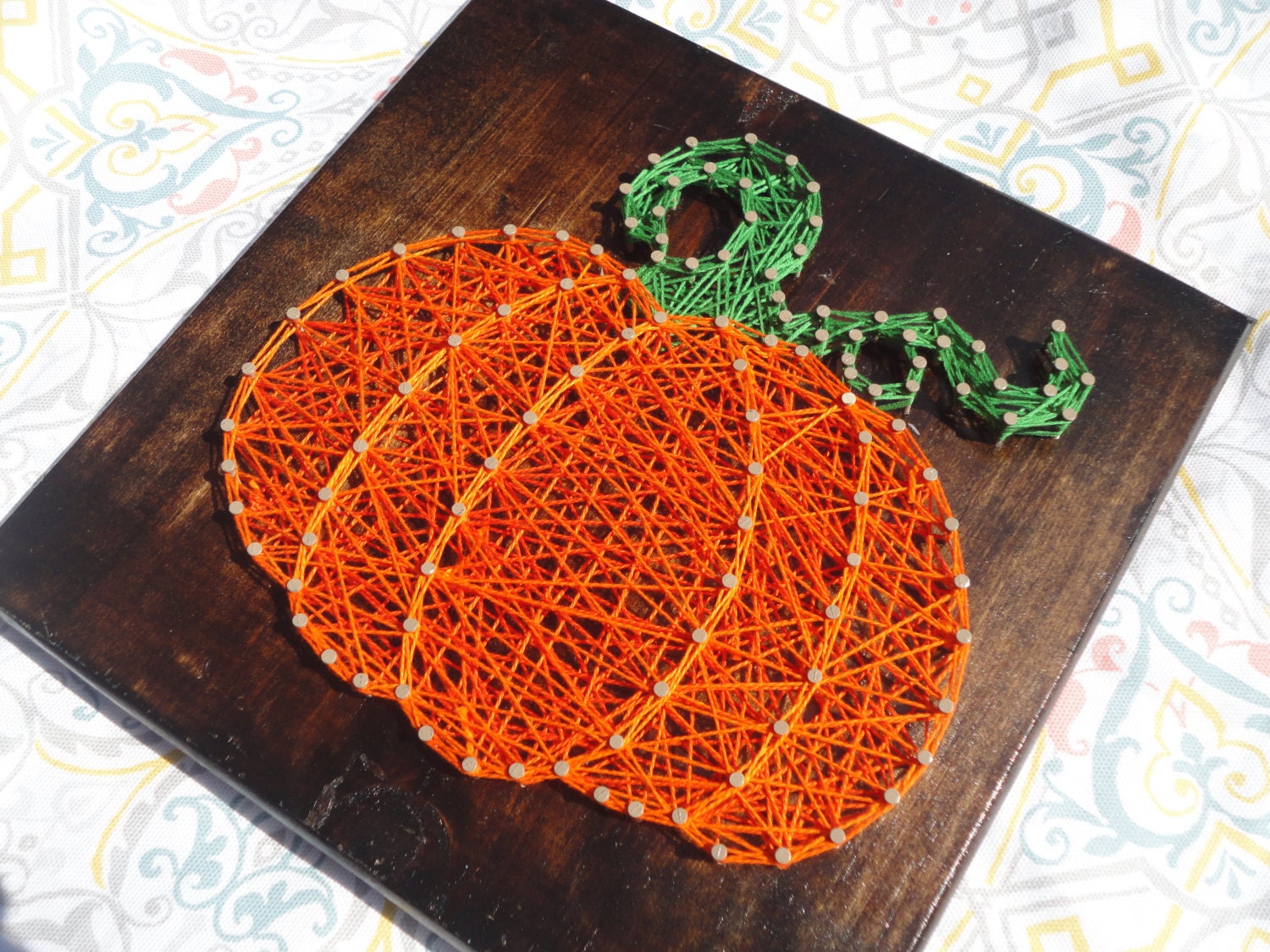 fall-string-art-ideas-and-tutorial-sugar-bee-crafts