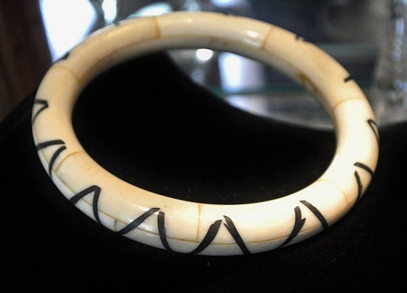 Ox Bone Bangle Oxbone Mosaics Tribal Ethnic Bone Bangle Inlay Design Bracelet Boho Bohemian Gypsy Oxen Bone African Tribal Bangle