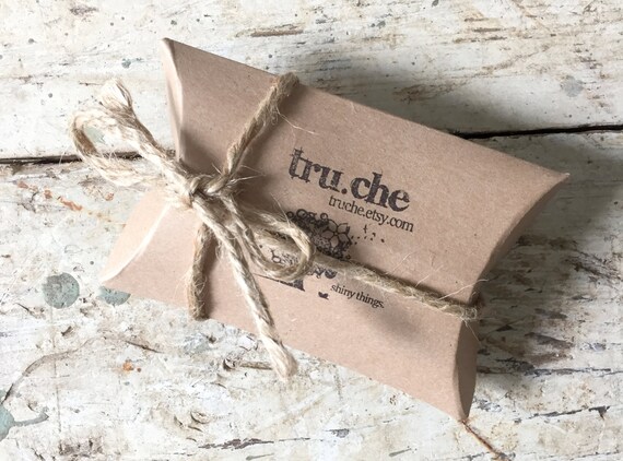 Home is where the heart is pendant Clearance