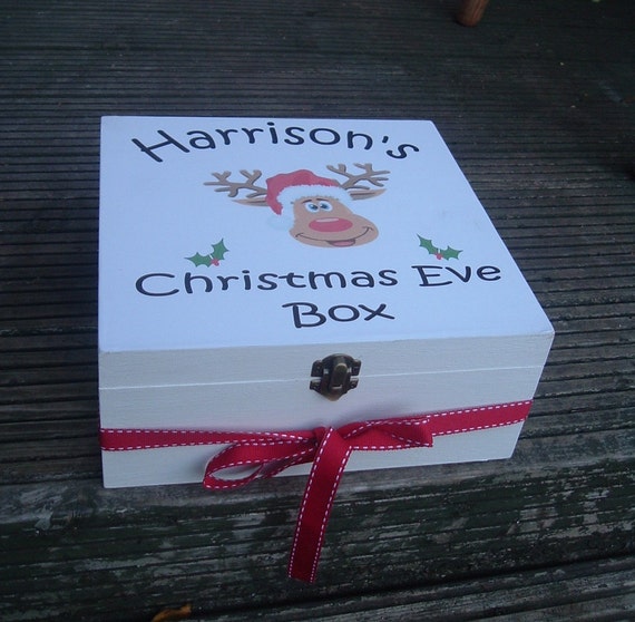 Items similar to Christmas Eve personalised christmas eve wooden box