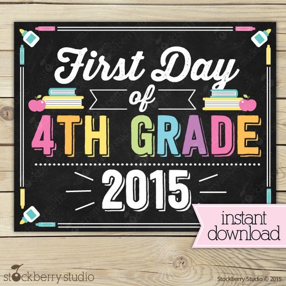 Girl First Day of 4th Grade Sign - 1st Day of School Printable - First ...