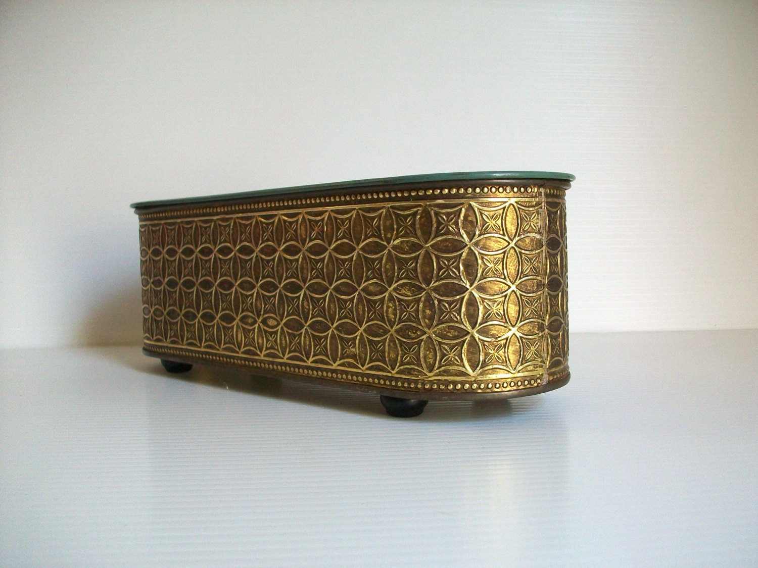 vintage tin vintage gold and green tin for decor . ornate decor . gold
