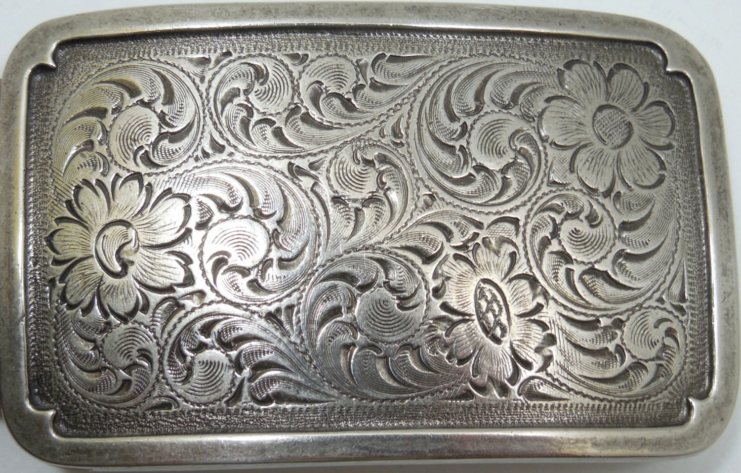Western Belt Buckle Silver Plated Floral Scroll Design Belt