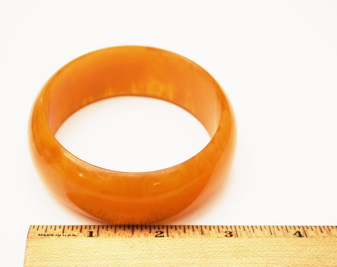 Vintage Bakelite Bangle - Marbled Dark Orange Mustard yellow bracelet