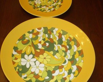 Rare Mikasa Collection 1970 Paisley Set of 2 Dinner and Salad Plates