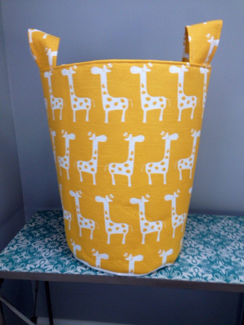 giraffe storage box