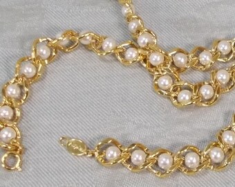 Vintage Napier Chain and White Pearl Necklace 0602