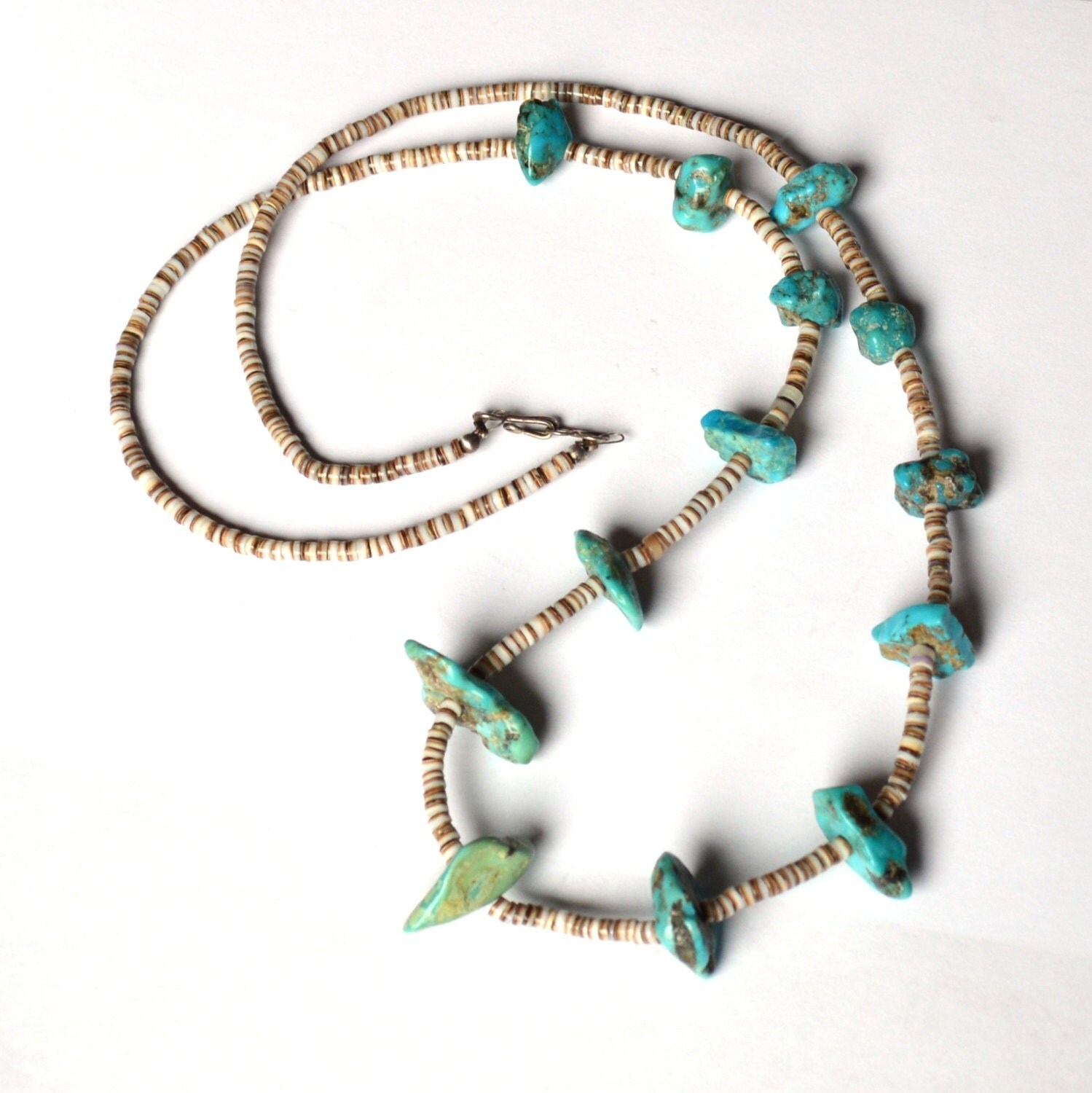 Santo Domingo Turquoise and Heishi Necklace 28 inch beautiful