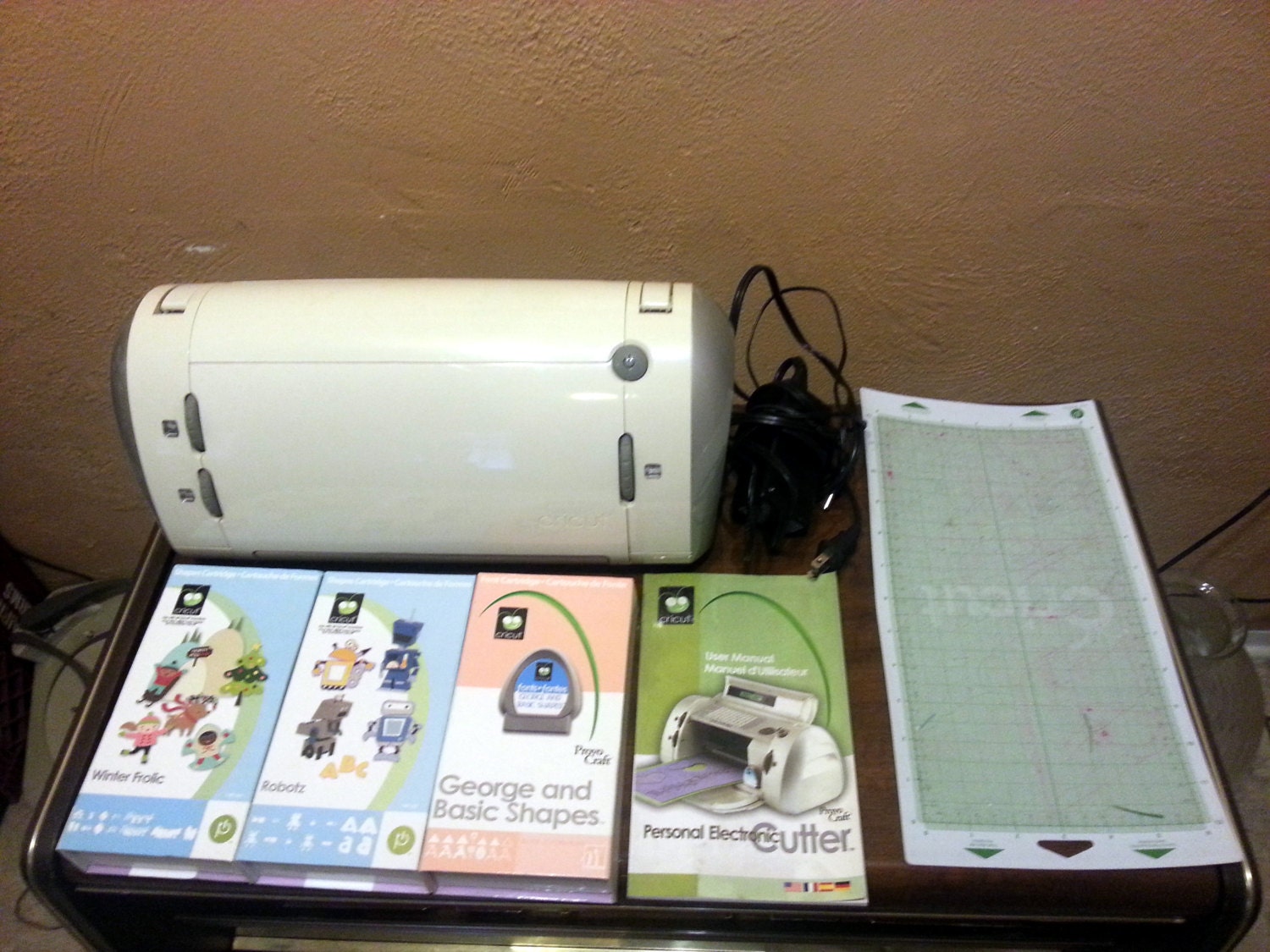 Cricut Personal Electronic Cutter