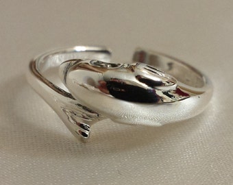 Adjustable dolphin Ring - .925 Sterling Silver - Toe Ring or knuckle ring