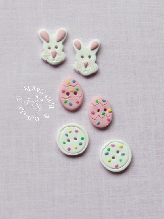 Items similar to Easter Buttons on Etsy