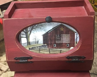 Primitive bread box