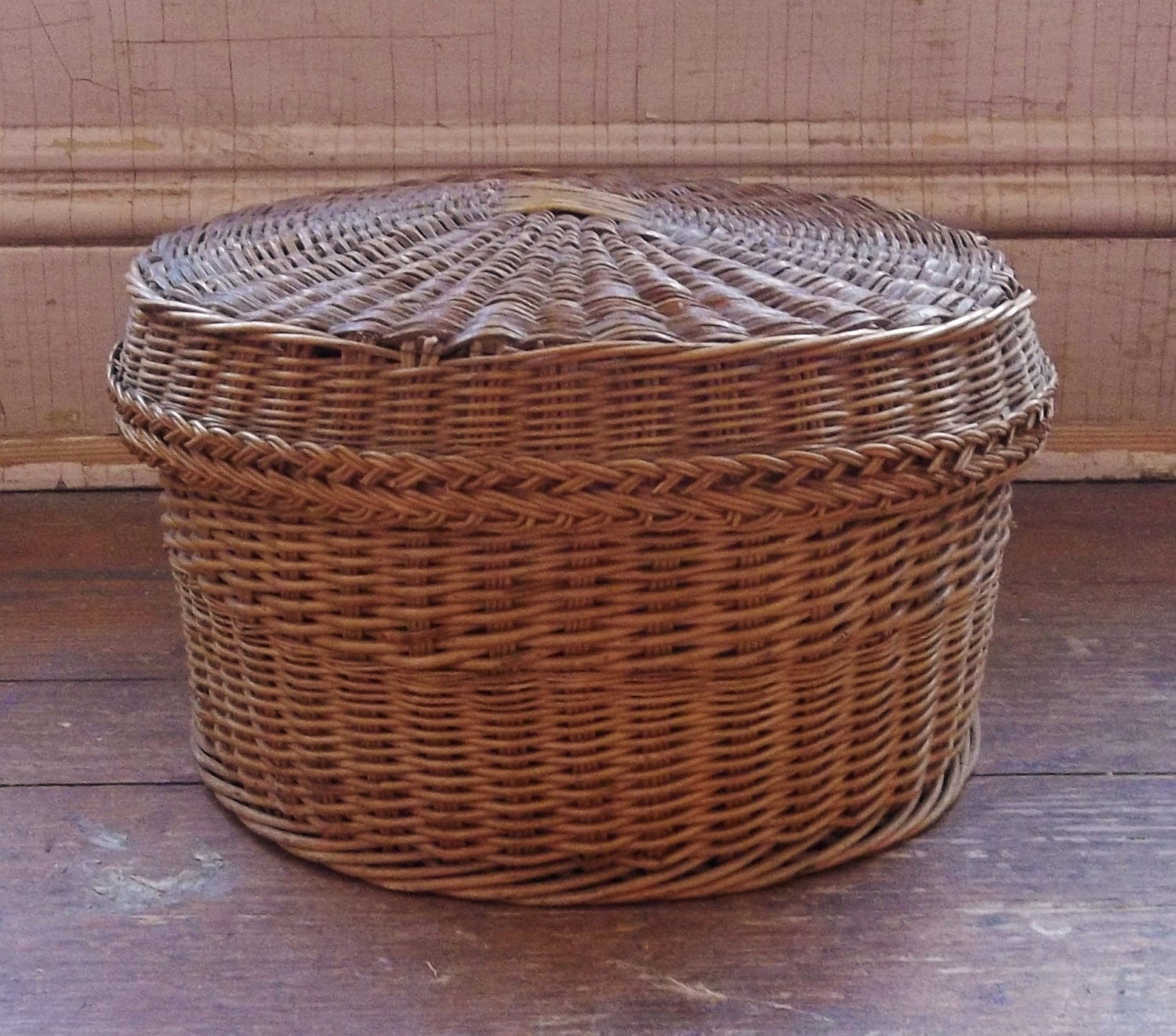 vintage antique cottage chic wicker sewing basket with lid and