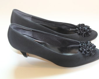 Vintage Joyce Black Satin with Silk Clustered Bow Evening Formal Wear Shoes, Size 9 AA, Wedding, Low Heels , Flower Pom Pom Black Shoe