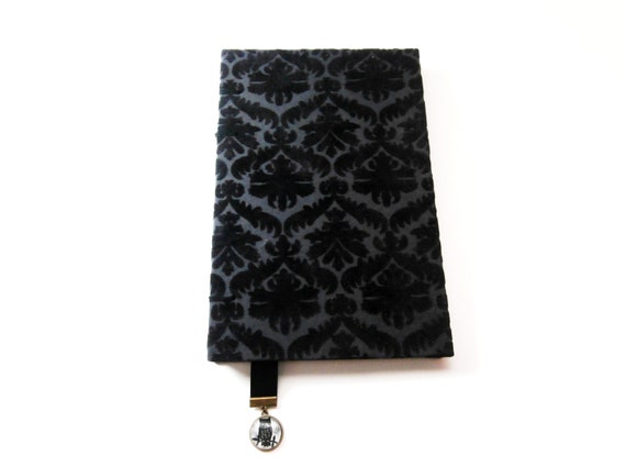 https://www.etsy.com/listing/244959792/velvet-journal-coptic-diary-blank-book?ref=shop_home_active_1&ga_search_query=velvet