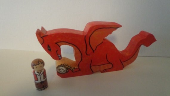 Items similar to Smaug and Hobbit Peg Doll Play Set on Etsy