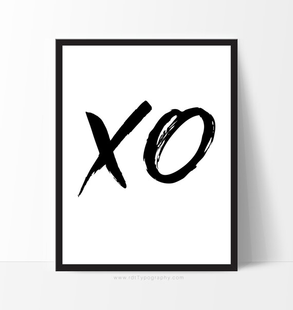 XO Typography Art Wall Decor Black White Poster Kiss Hug
