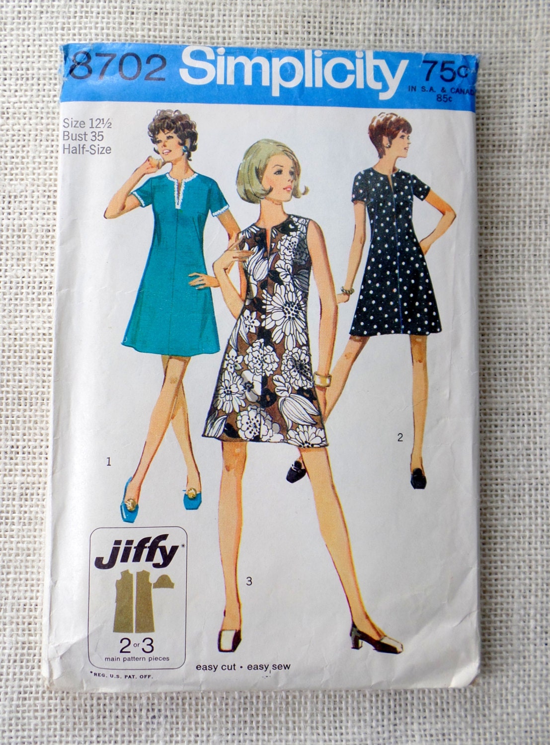 Vintage Simplicity 8702 sewing pattern 1960s Notch Collar