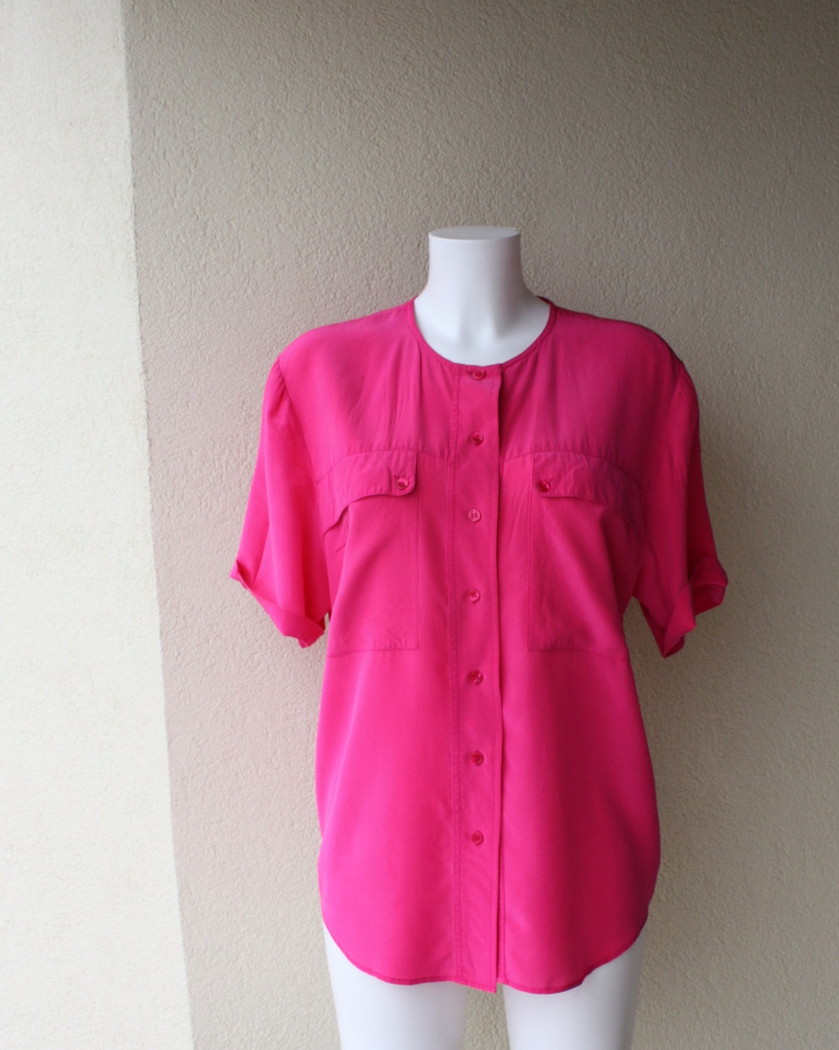 women's fuchsia tops