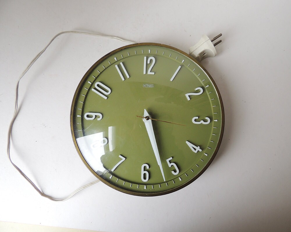 Metamec Electric Wall Clock Green Metal 60's Industrial