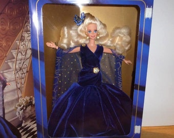Barbie SAPPHIRE DREAM Society Style, Blonde, NRFB, Mattel 1995 Limited Edition, 13255, Sealed box, Never Displayed