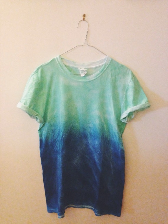 how to make a faded tie dye shirt