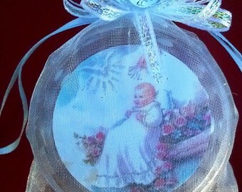 12 rosarios de madera blanco Organza bolsa Favor bautismo || 12 Rosarios Blancos de Madera en Bolsa de Organza Recuerdo Bautizo Ninos o Ninas