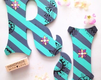 Painted wooden letters, wooden letter for wall, wooden letter for nursery, wooden letter for door, decorative wall letters, wooden letters