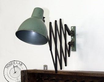 Lampada Industriale da Parete a fisarmonica (pantografo), francese | Wall Factory / Industrial Lamp, 1950s