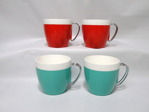 Vintage 1960s Plastic Thermal Coffee Cups Mugs Orange and