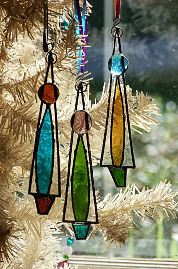 Items similar to Icicle, Christmas Tree, Ornaments, Frosted Stained