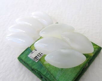 Vintage Glass Rhinestone White Navette Moonstone Jewel 15x7mm rhs0539 (8)