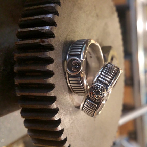 Custom Lightsaber Ring Star Wars Sci Fi by SwankMetalsmithing