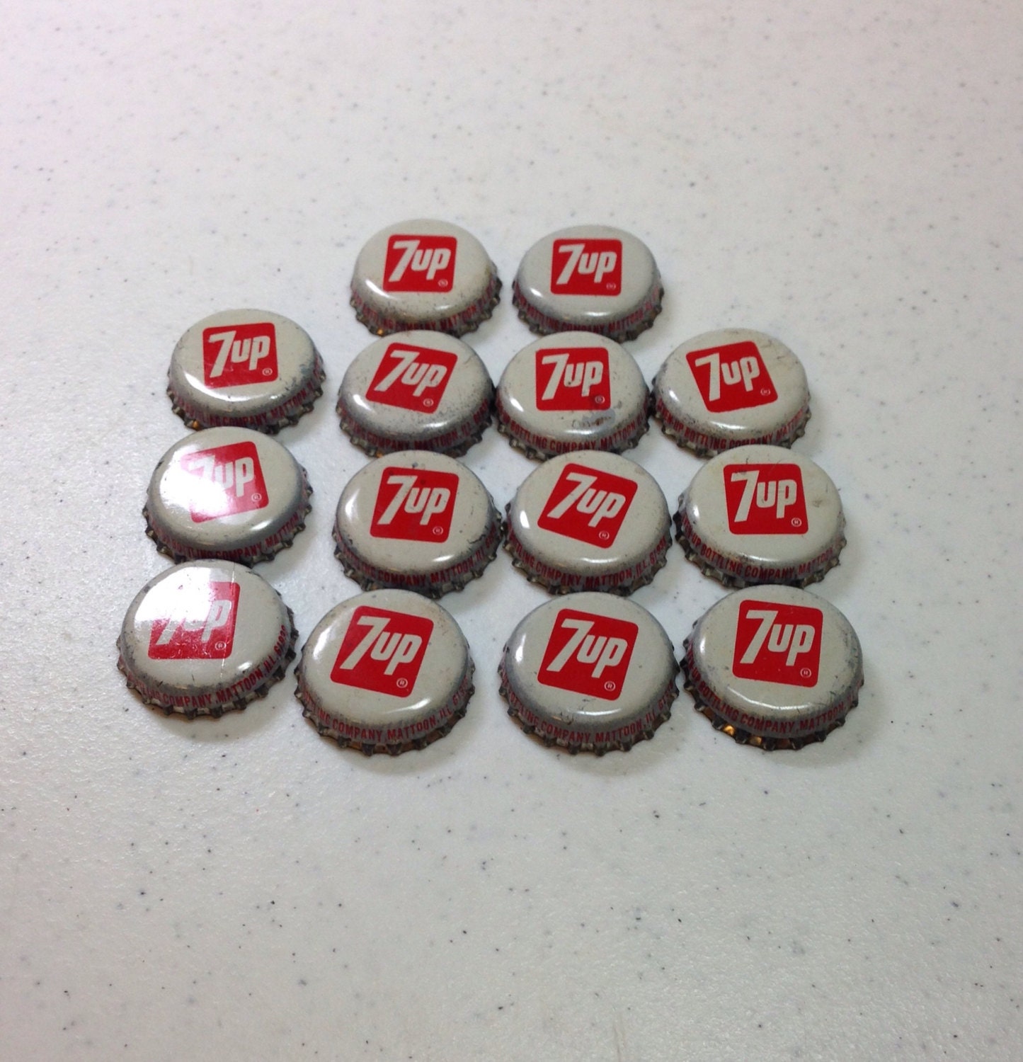 Vintage 7Up Soda Bottle Caps White and Red With Corks 14 Total