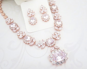Rose Gold Statement necklace, Rose Gold Bridal necklace set, Wedding jewelry set, Crystal necklace, Crystal earrings, Bridal jewelry