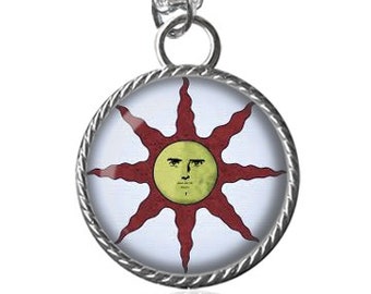 Dark Souls Solaire of Astora Sun Necklace, Dark Souls of Astora Sun Pendant Key Chain Handmade