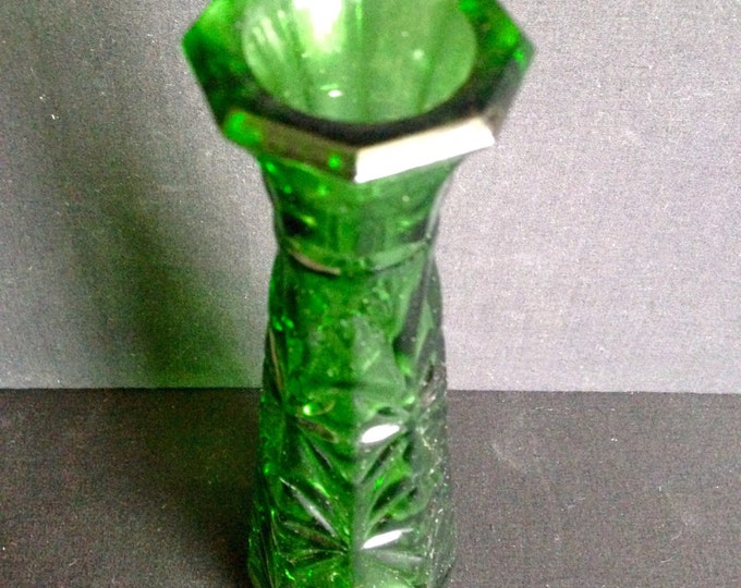 Storewide 25% Off SALE Vintage Emerald Green Slender Art Glass Textured Bud Vase Featuring Beautiful Bubble Base Design And Elongated Stem