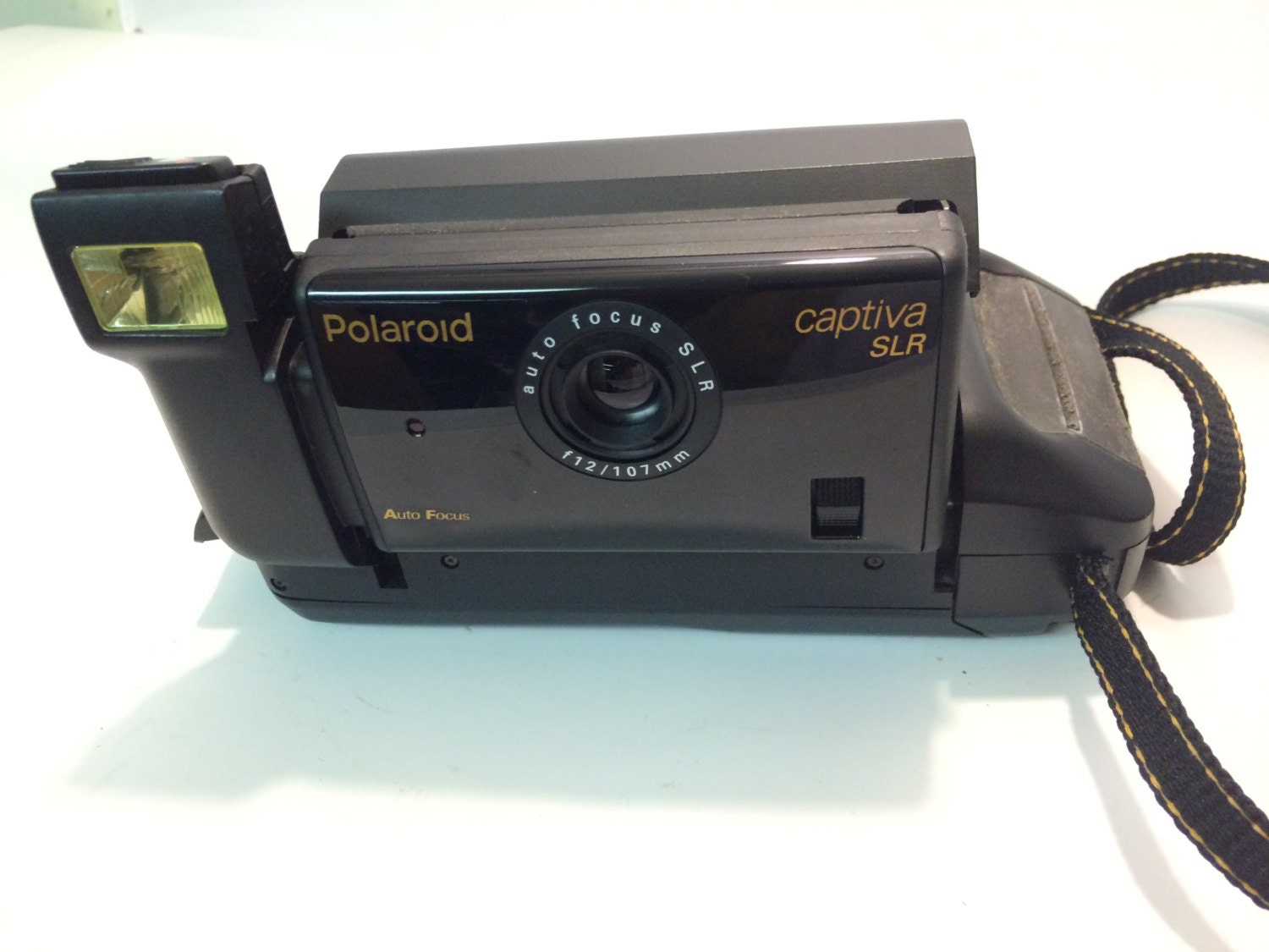 Polaroid Captiva SLR Instant Film Camera Auto Focus by ANNZTIQUES