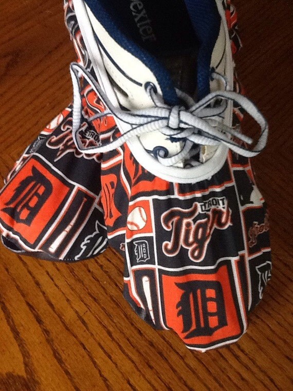 Bowling Shoe Covers one Pair Made from Detroit Tigers Fabric