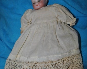 DOLL Approx 1920s AM 9" German BISQUE Head and Cloth Body