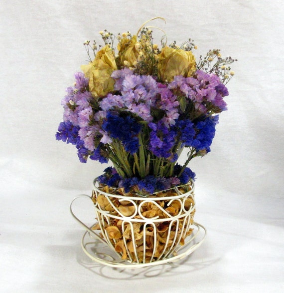 Potpourri Dry Flower Arrangement by MazuriYako on Etsy